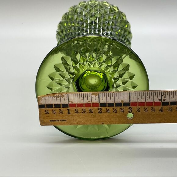 Vintage Indiana Glass Green Diamond Point Green Vase Pedestal - Picture 12 of 12